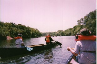 canoe99-08[1].jpg (14349 bytes)